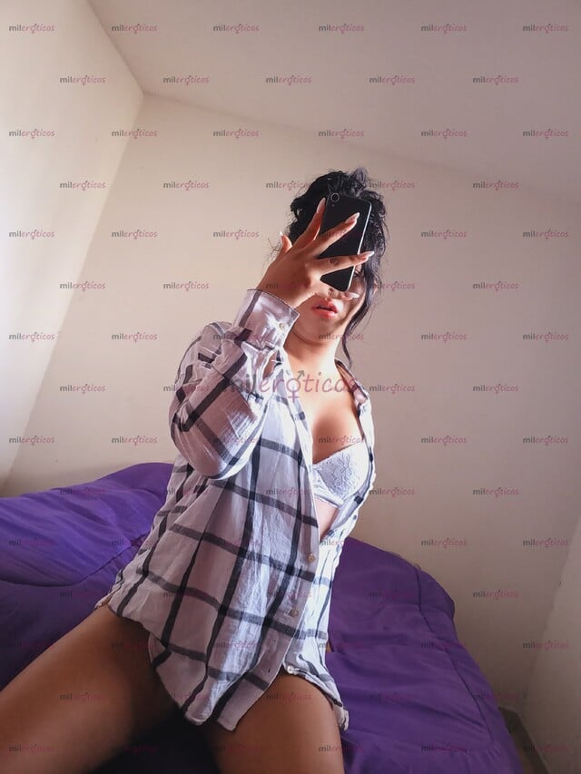 FOTOS DE ALTA, GUAPA , PIERNONA Y MUY FEMENINA LISTA PARA HACERTE MUY FELIZ