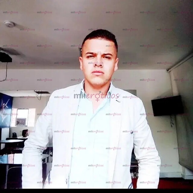 FOTOS DE SOY JULIO ARDIENTE ARRECHO FETICHISTA Y MEJOR GIGOLÓ ESCORT PARA MUJERES MASAJIS