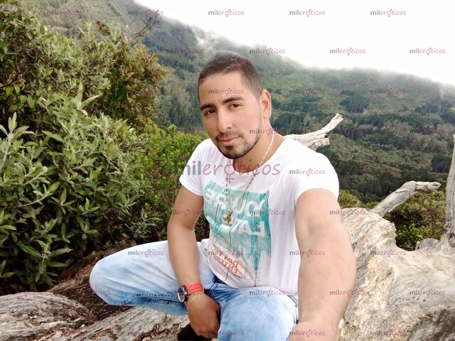 FOTOS DE HOLA, SOY ALEXANDER, ESTATURA 170 CON PRESENCIA MIDO PESO 76 KG PIEL TRIGUEÑA MA