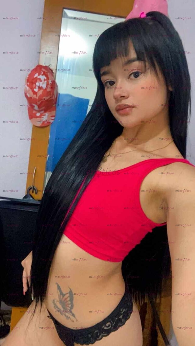 FOTOS DE ALISON CACHONDA COLOMBIANA NALGAS Y SENOS RICOS