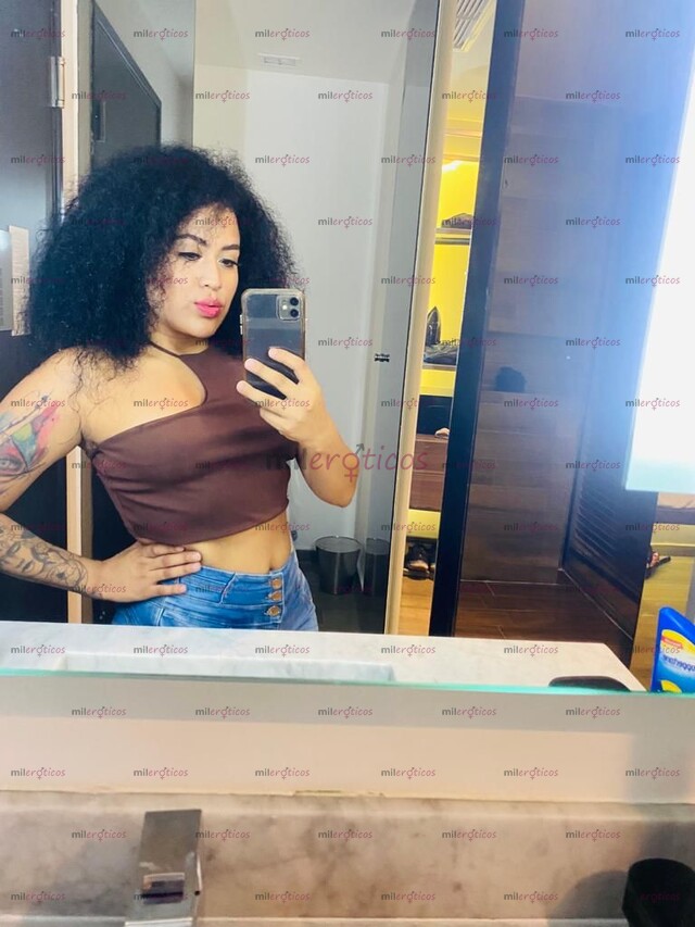 FOTOS DE JOVEN NATURAL Y SÚPER HIGIÉNICA PERO SÚPER CACHONDA EN COLIMA