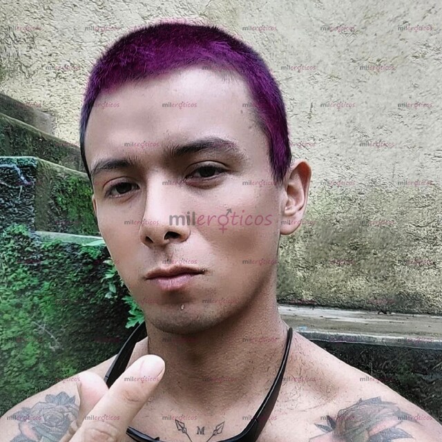 FOTOS DE ERIK ATRACTIVO JOVEN DE BUEN VER COMPLACIENTE