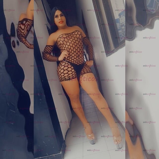 FOTOS DE MORENA TRANSEXUAL DE ALTO NIVEL VERSATIL MAS VERGONA