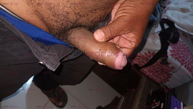 FOTOS DE HOMBRE BUEN DOTADO Y DE EXCELENTE PRESENCIA DISPUESTO A COMPLACERTE