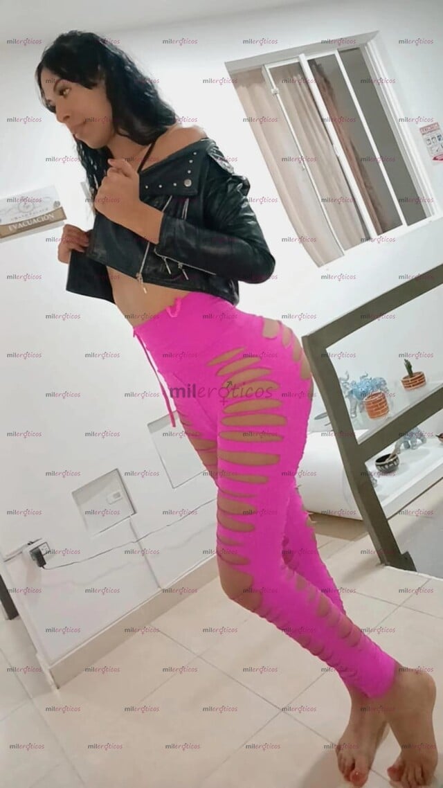 FOTOS DE SERVICIO NIVEL VIP.NO TE LO PIERDAS EL MEJOR ORAL DE TU VIDA Y UN ANAL DELICIOSO