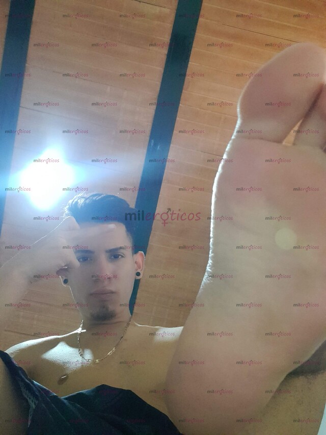 FOTOS DE DE PASO POR LA CIUDAD MAN SERIO ,PINTA ,VERSATIL