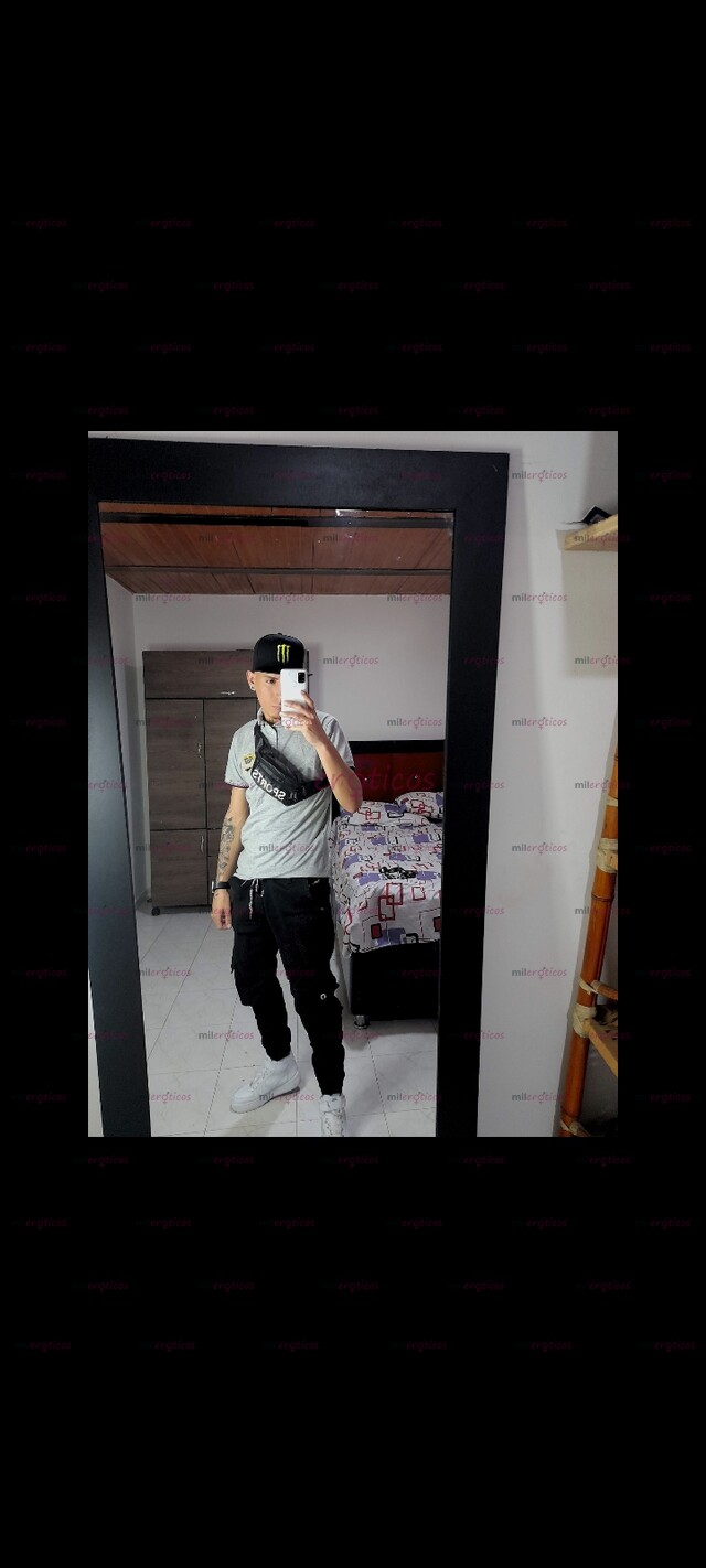 FOTOS DE DE PASO POR LA CIUDAD MAN SERIO ,PINTA ,VERSATIL