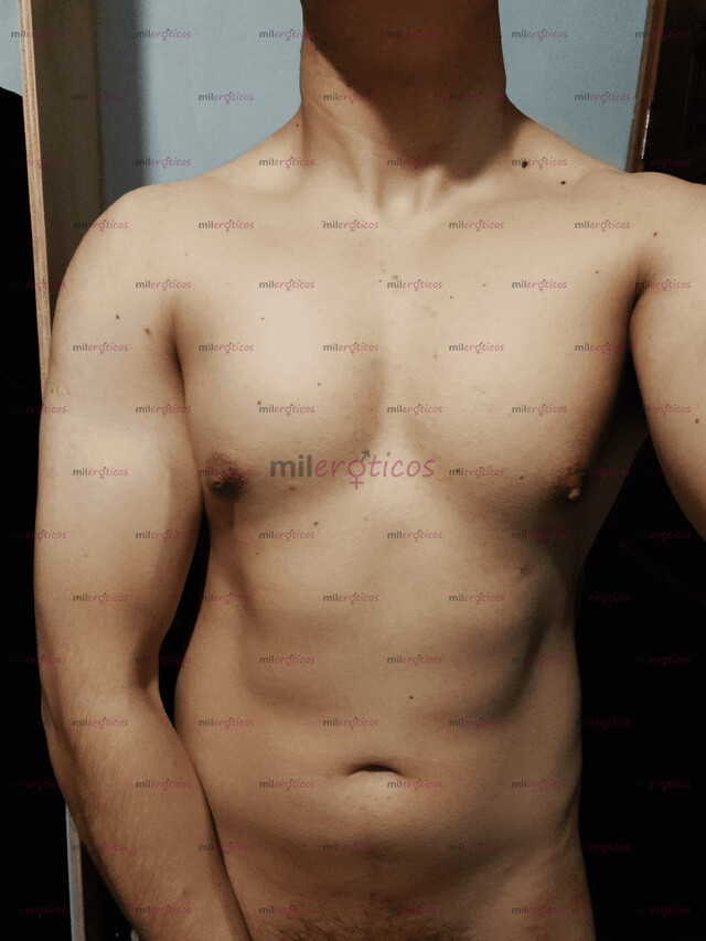 FOTOS DE UNIVERSITARIO CALIENTE LISTO PARA COMPLACERTE