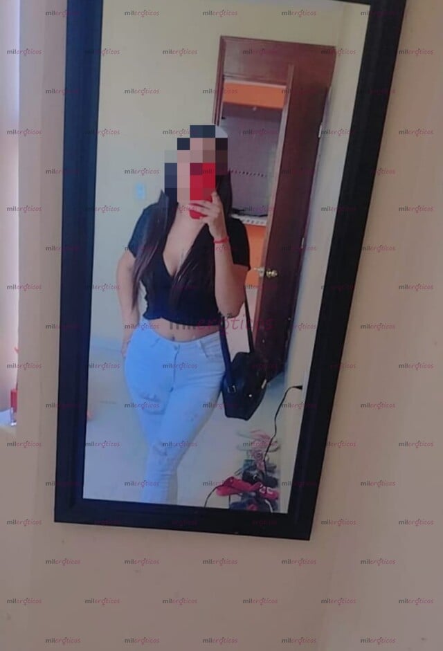 FOTOS DE SOY SEXI Y SENSUAL CON TODAS LAS GANAS DE CONSENTIRTE