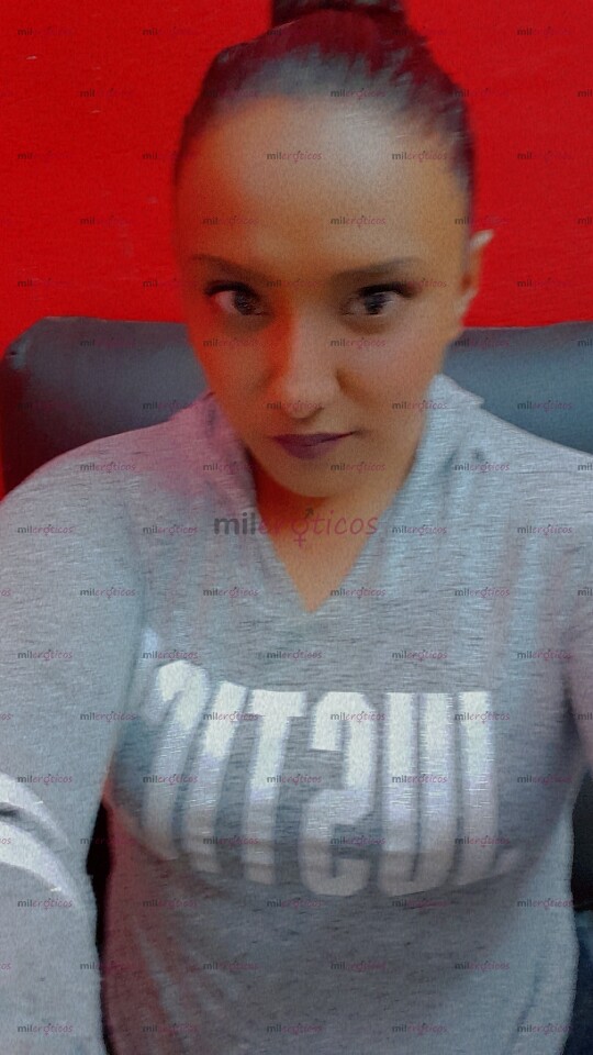 FOTOS DE ME LLAMO INGRID SOY DE TEZ MORENA, ESTATURA MEDIA