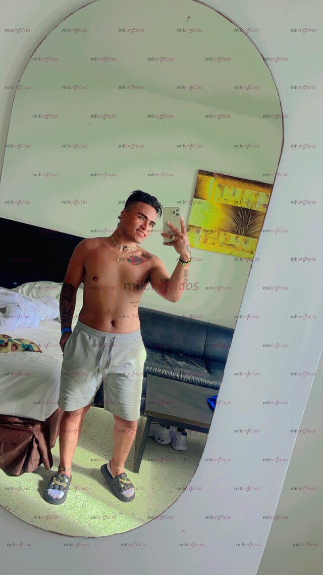 FOTOS DE VERSÁTIL COMPLACIENTE DISPUESTO A COMPLACER TODAS TUS FANTASÍAS