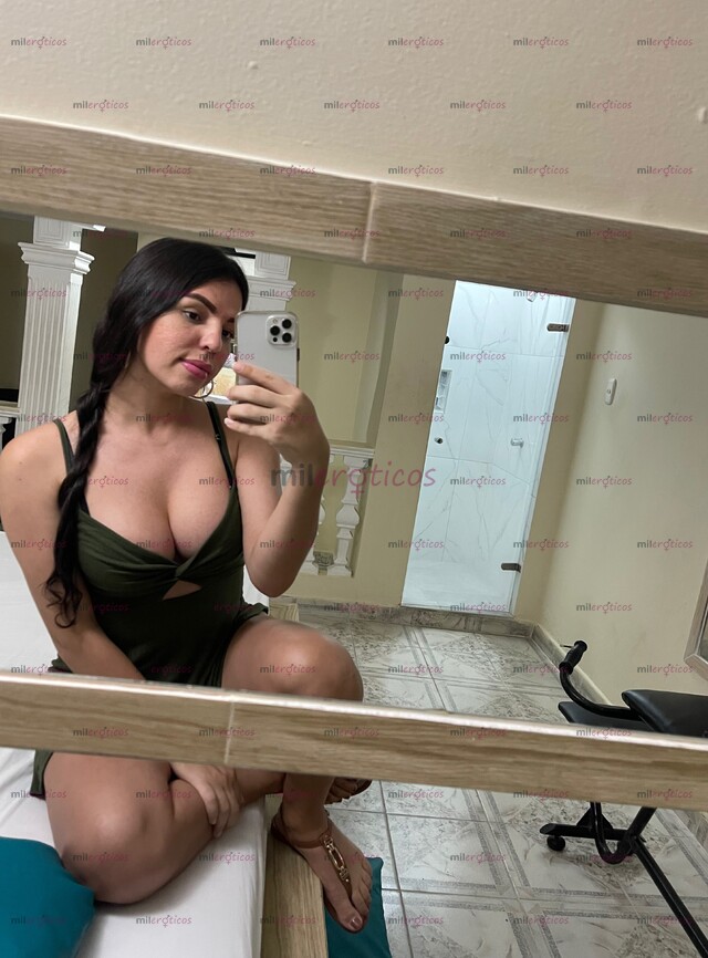 FOTOS DE HERMOSA TRANS DISPONIBLE PARA TI MUY FEMENINA EDUCADA Y BIEN CALIENTE