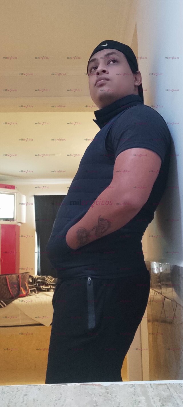 FOTOS DE ¡¡¡¡VELLUDO VARONIL, MACHIN ARRECHO EN EL PUERTO!!!!