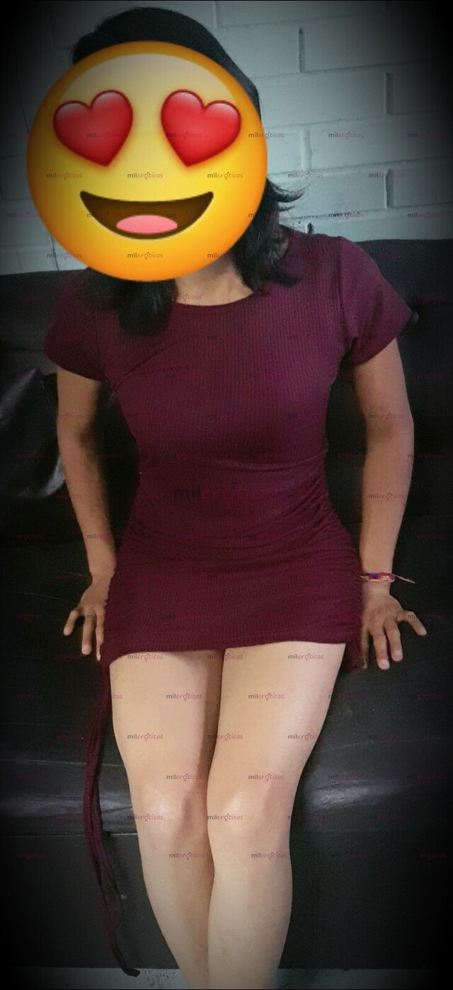 FOTOS DE DISPUESTA A TODO MI AMOR ANDO MUY CALIENTE PAPI LLÁMAME