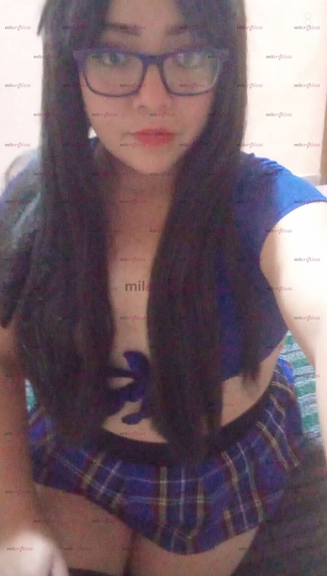 FOTOS DE ESTOY SUPER APRETADITA, NALGONA Y MUY CALIENTE