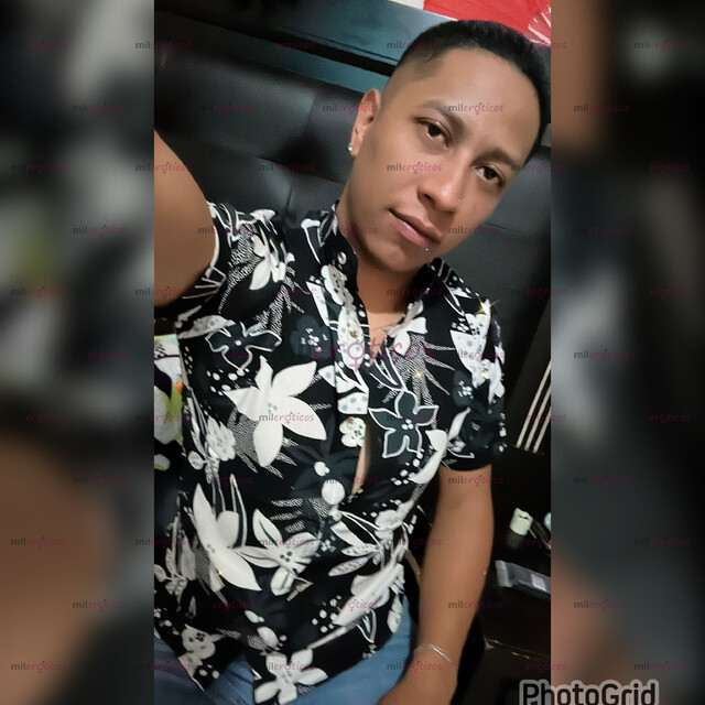 FOTOS DE JOVEN MORENO SÚPER CALIENTE PARA COMPLACERTE