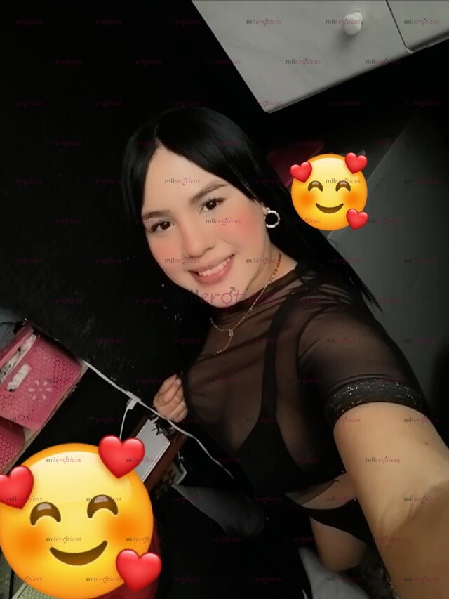 FOTOS DE RICAS TETAS GRANDES REDONDAS Y FOGOSAS PEZONES PARADITOS