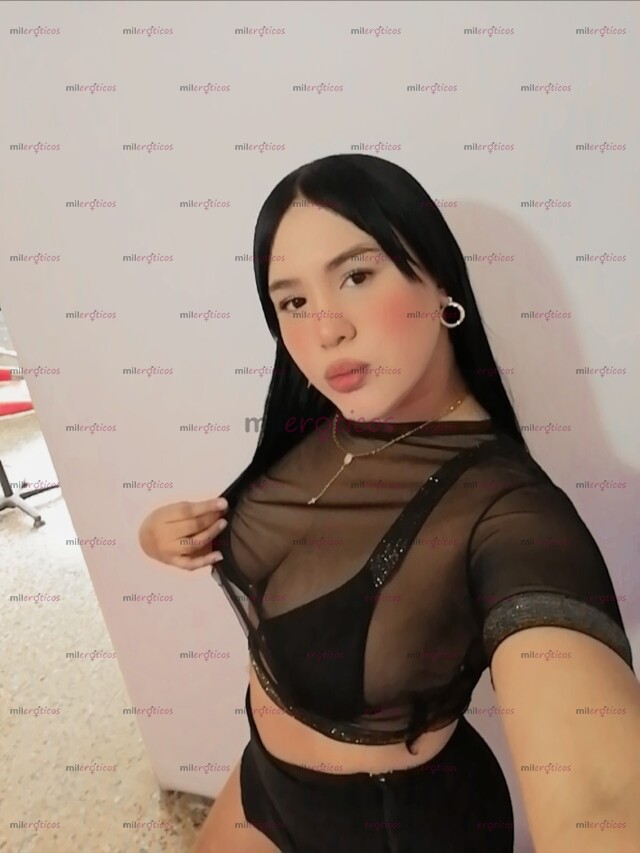 FOTOS DE RICAS TETAS GRANDES REDONDAS Y FOGOSAS PEZONES PARADITOS