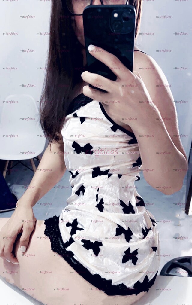 FOTOS DE PAPI MI NOMBRE ES DANI TODA SABROSA CON CUERPO EXQUISITO Y TE DOY UNAS CHUPADAS