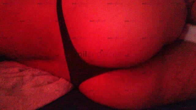 FOTOS DE SEXO CON TOTAL DISCRECIÓN Y SERIEDAD. NO DEJE QUE TÚ LECHE SE QUEDE AHÍ SÁCALA