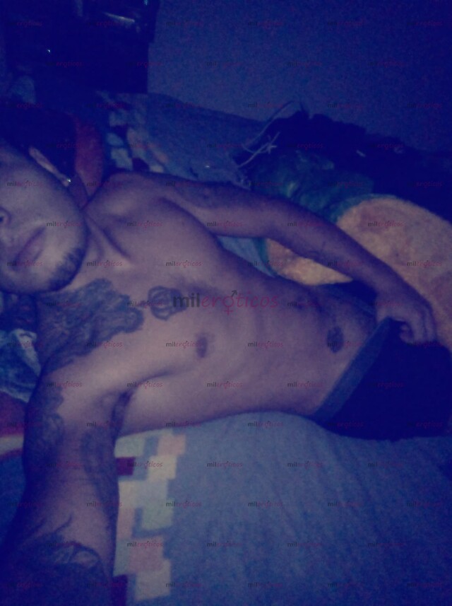 FOTOS DE DAVID TENGO 24 AÑOS Y QUIERO DISFRUTAR LA VIDA