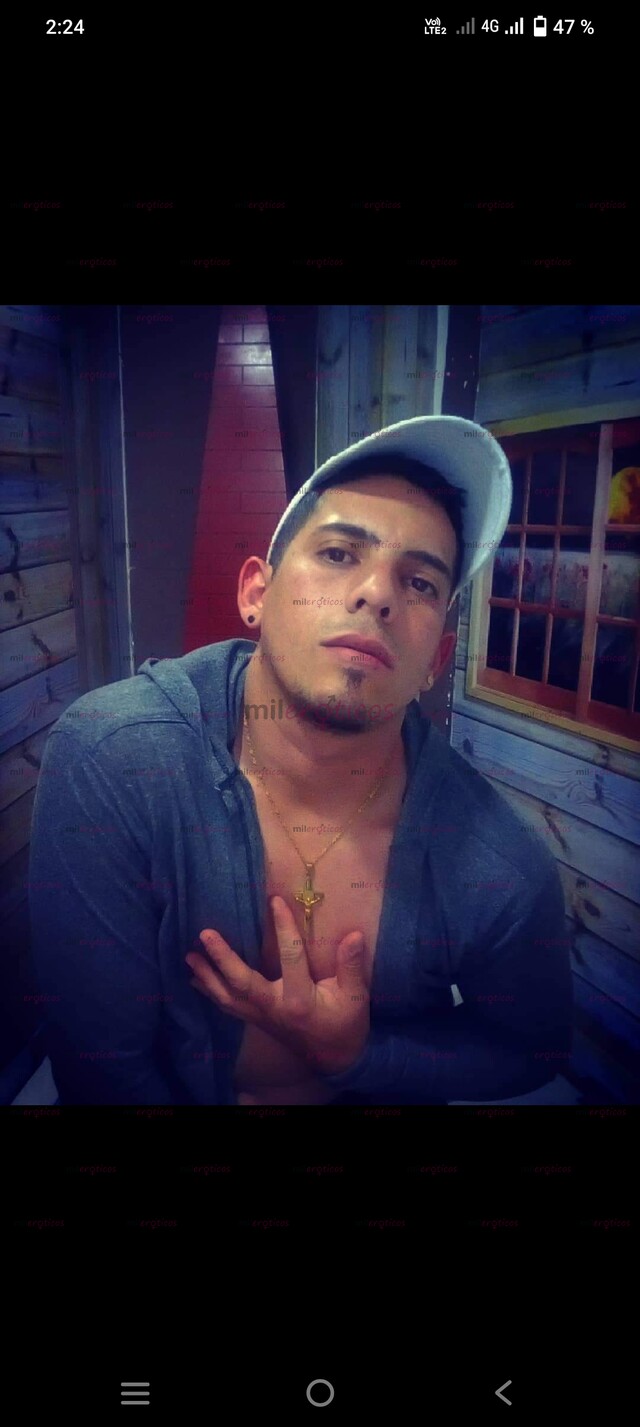 FOTOS DE CHICO VENEZOLANO RECIÉN LLEGADO A TU PAÍS