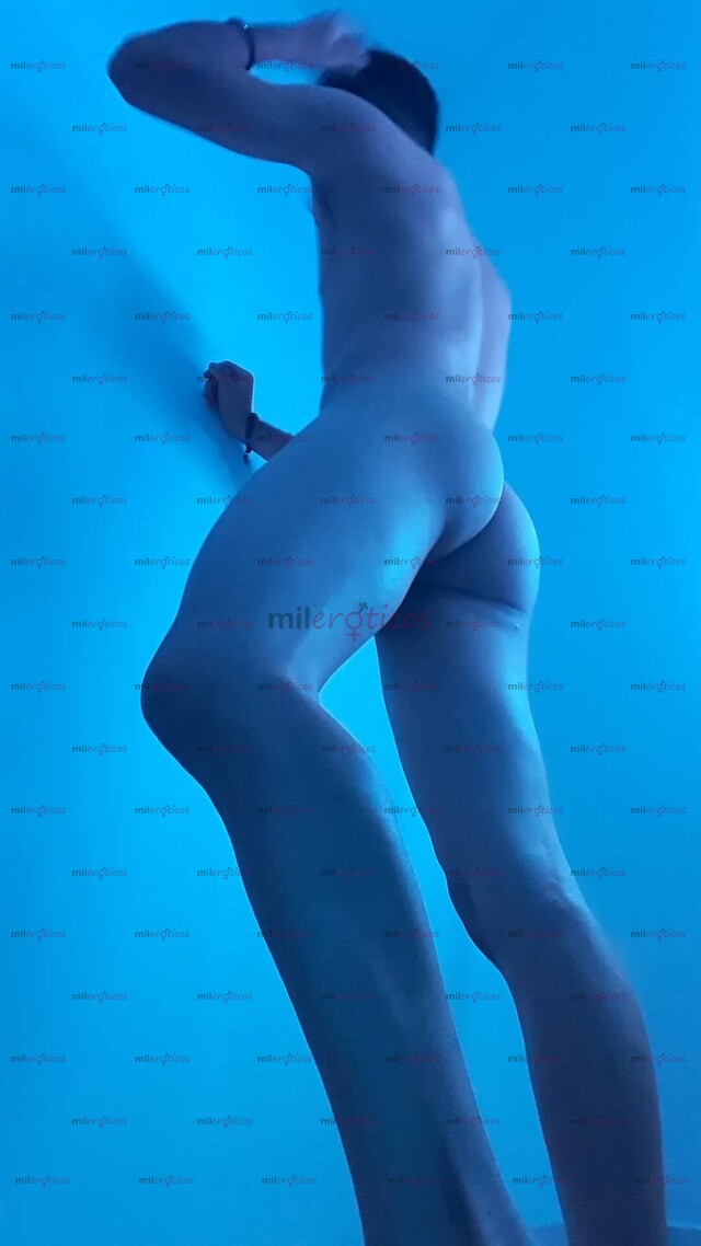 FOTOS DE JOVENCITO 20 AÑOS COLOMBIANO VERSÁTIL PASIVO