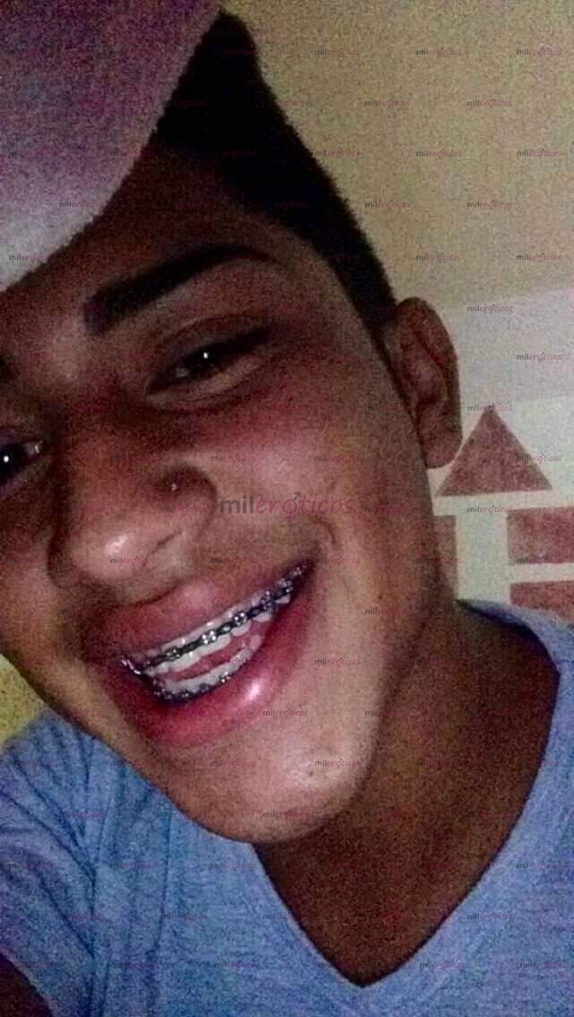 FOTOS DE EY PANAS SOY IHAM UN RICO POLLO DE 20AÑOS 3135737348