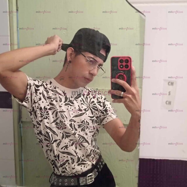 FOTOS DE CHICO DELGADO ESTOY POR CUMPLIR TODOS TUS DESEOS NO TE QUEDES SIN LAS GANAS