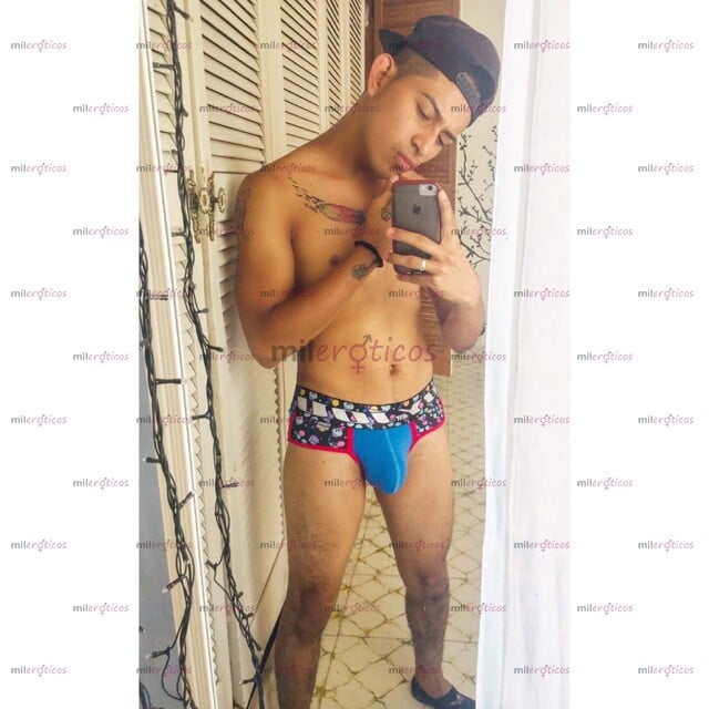 FOTOS DE CHICO DELGADO ESTOY POR CUMPLIR TODOS TUS DESEOS NO TE QUEDES SIN LAS GANAS