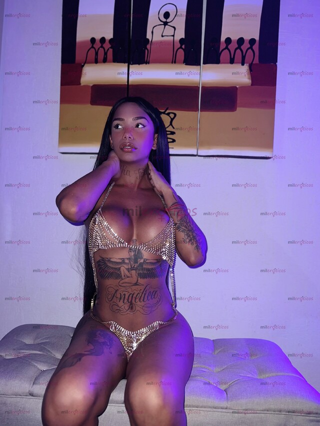 FOTOS DE MORENA CON GRANDES MEDIDAS , FOTOS 100% REALES NUEVAS OFERTAS CALIENTES!!