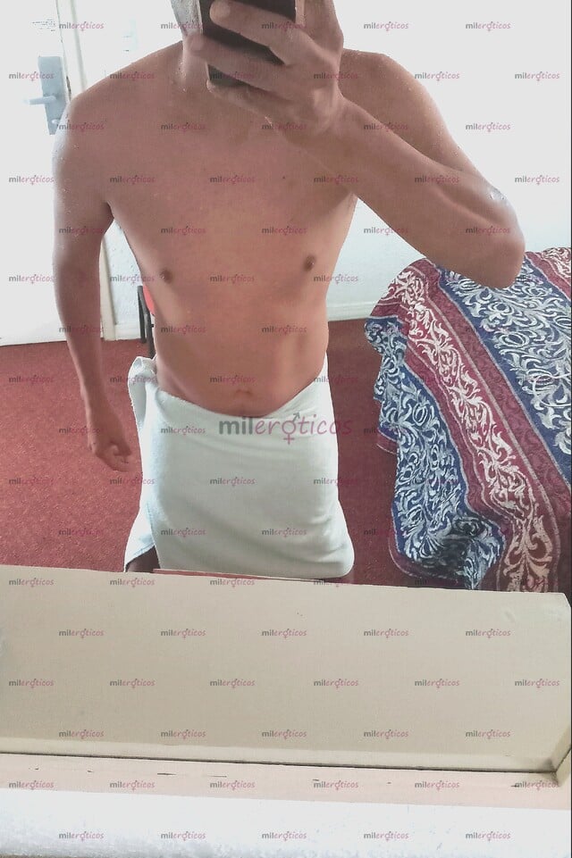 FOTOS DE SOY PASIVO CALIENTE Y CACHONDO, MORBOSO Y CON GANAS DE QUE ESTES DENTRO DE MI