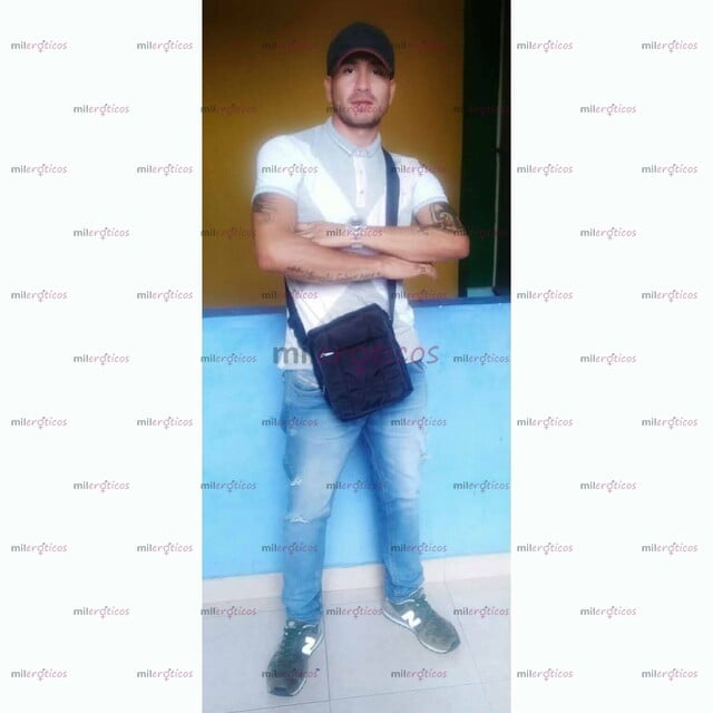 FOTOS DE LLEGO MACHO CALEÑO ACTIVO ARRECHO LECHERO DOMINANTE CON BUENA VERGA DE PASO