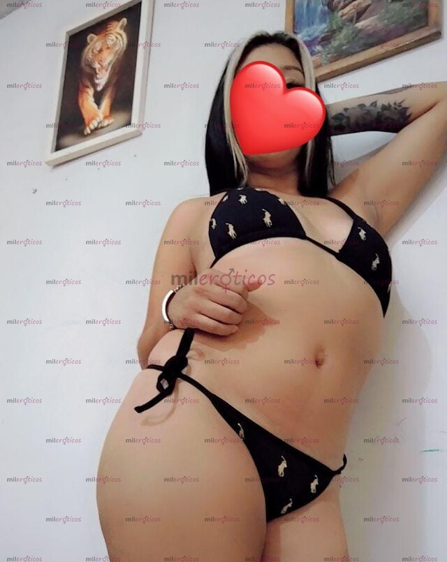 FOTOS DE CACHONDA &. MUY. COMPLACIENTE. DE. 22. AÑOS.