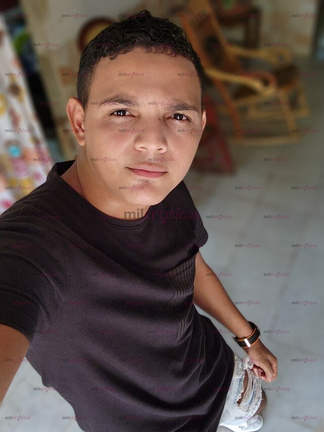 FOTOS DE JOVEN NUEVO SERIO EN ESTA PAGINA 100% VARONIL