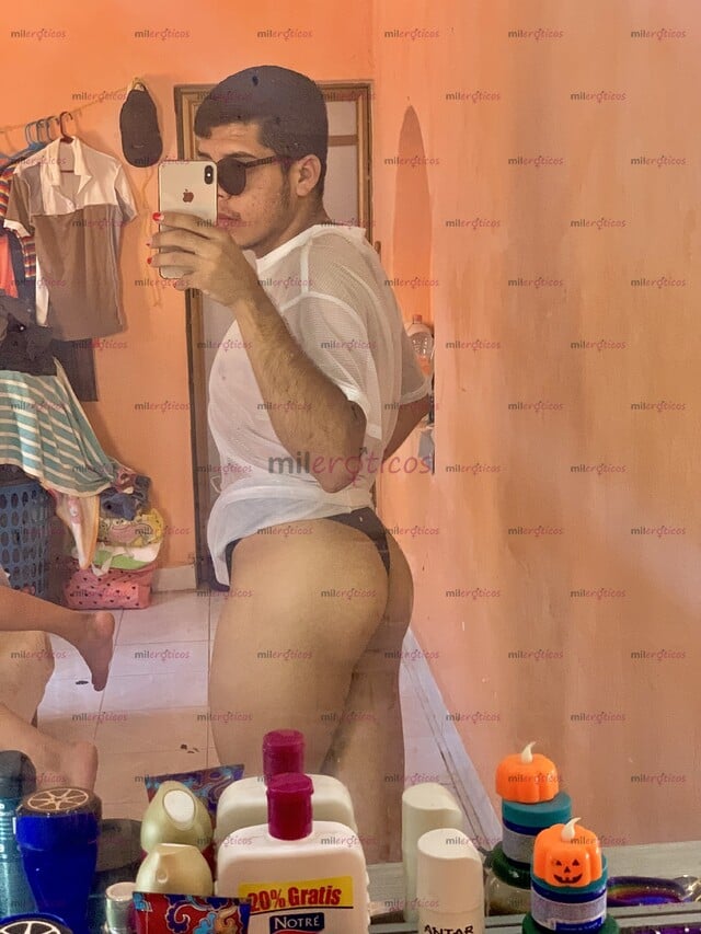 FOTOS DE HOLA SOY UN CHICO QUE ME ENCANTA QUE ME DEN TRONCO Y PODEMOS HACER LO QUE GUSTES