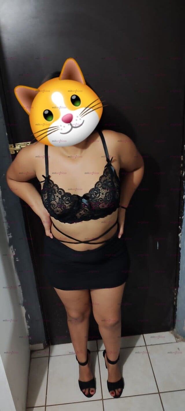 FOTOS DE HOLA SOY NUEVA EN ESTO ME LLAMO PATY, SIMPÁTICA,BUENA ONDA,PLATICADORA, TENGO 18
