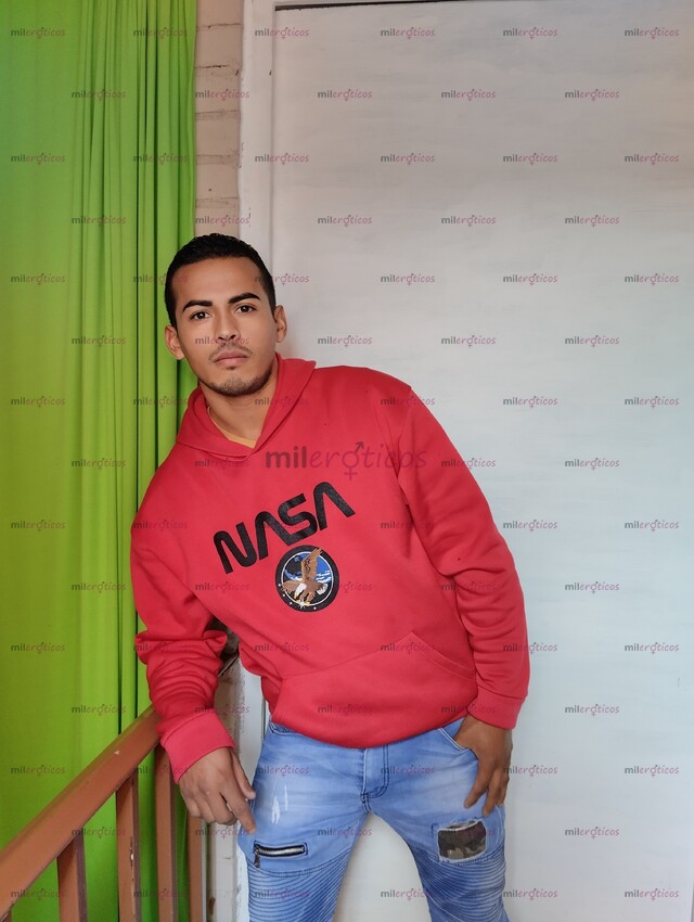 FOTOS DE MASAJE RELATANTE ERÓTICO, CON CHICO DISCRETO Y VARONIL 600$