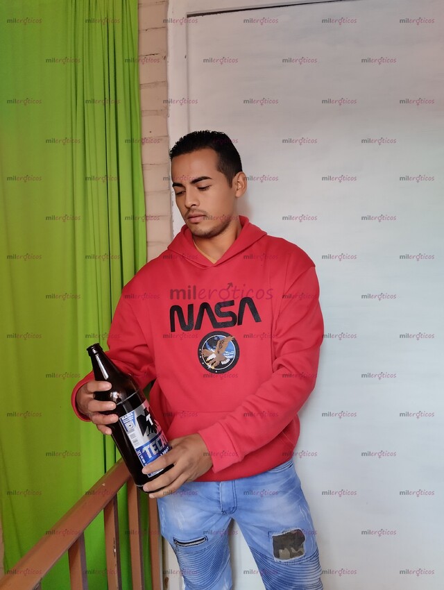 FOTOS DE MASAJE RELATANTE ERÓTICO, CON CHICO DISCRETO Y VARONIL 600$