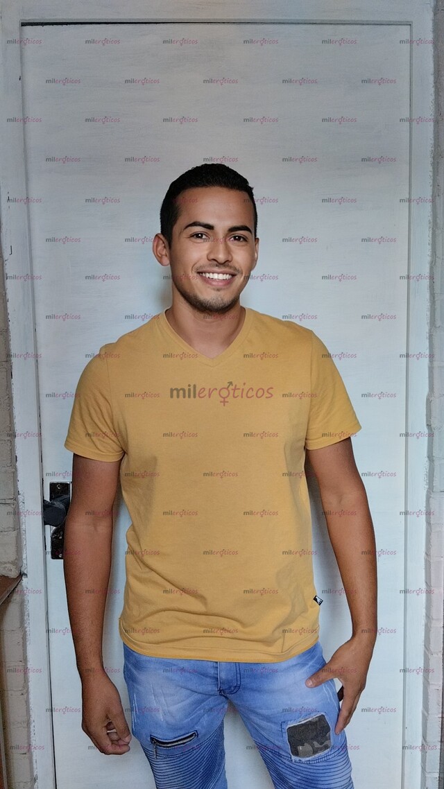 FOTOS DE MASAJE RELATANTE ERÓTICO, CON CHICO DISCRETO Y VARONIL 600$