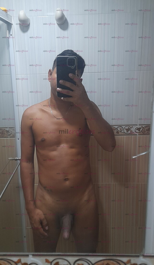 FOTOS DE POCOS DÍAS DISPONIBLE JOVEN MORENO VERSÁTIL Y COMPLACIENTE PARA HOMBRES SERIOS