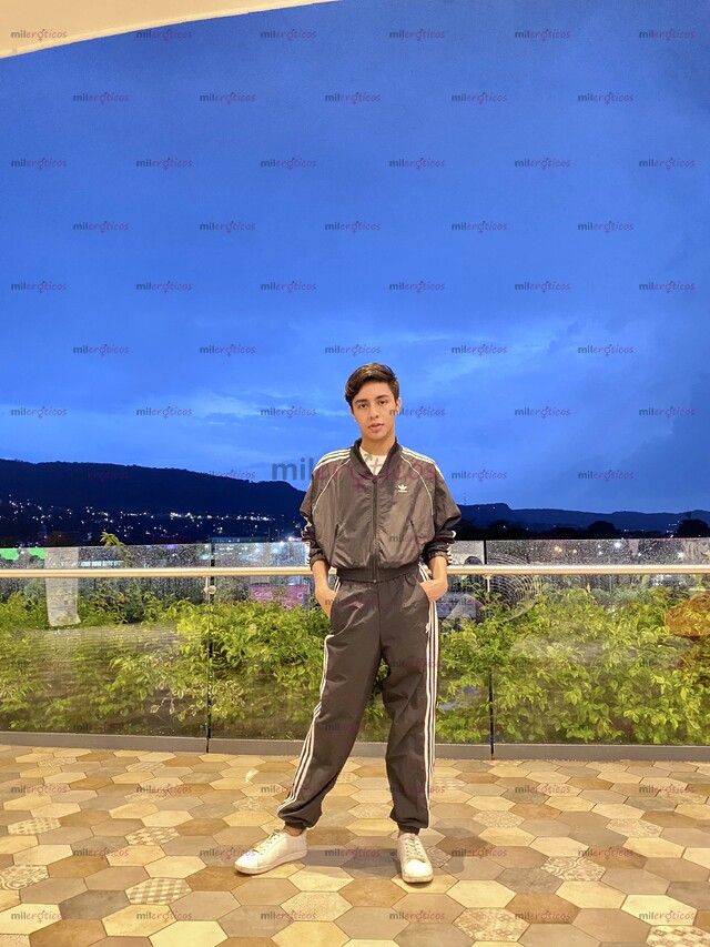 FOTOS DE ÚNICOS DÍAS MARIO EL CHICO DE TUS SUEÑOS, HERMOSO, SENSUAL, EDUCADO E HIGIÉNICO.