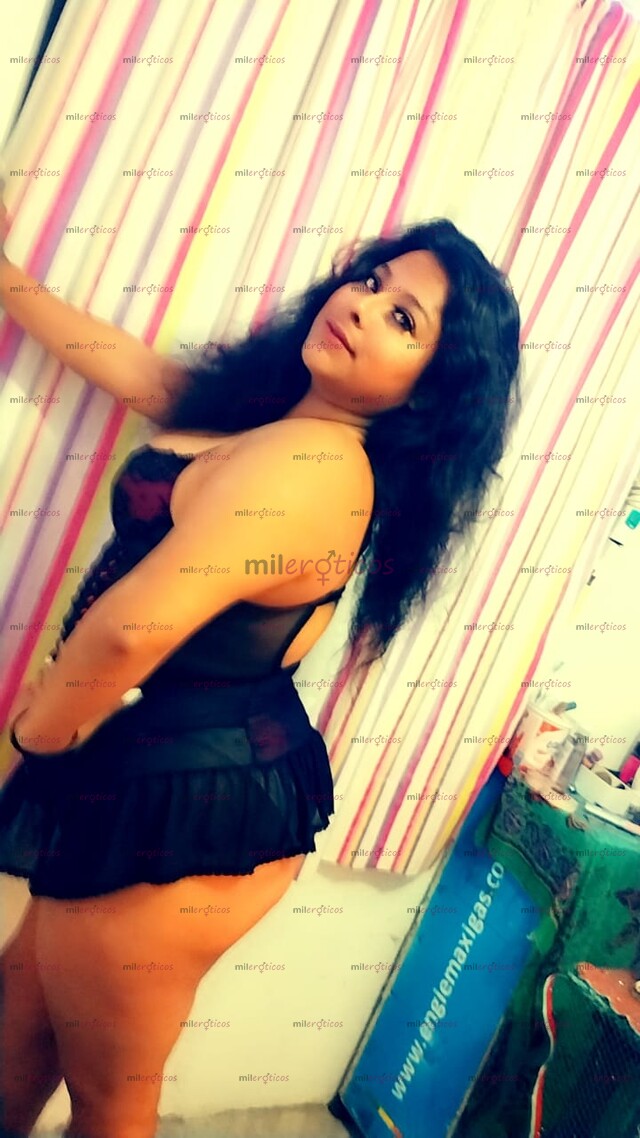 FOTOS DE SOY BRENDA TE ATENDERÉ CON UN RICO ORAL NATURAL BB ATIENDO ZONAS CÉNTRICAS