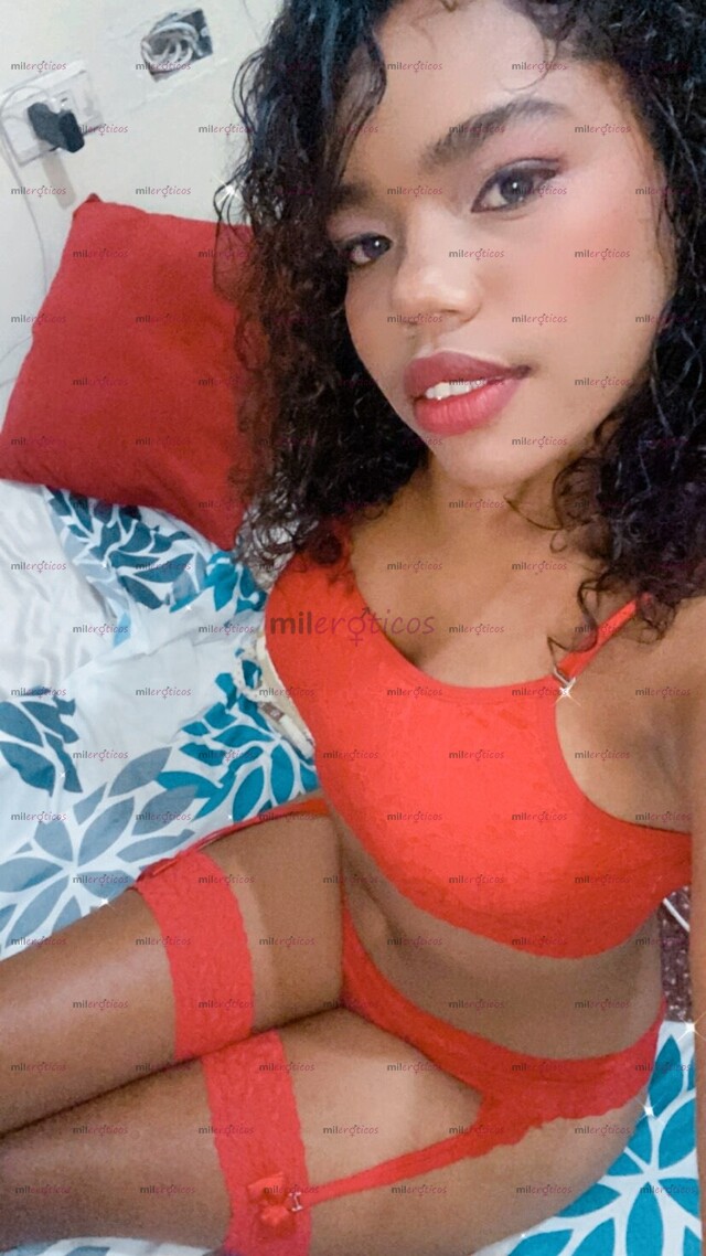 FOTOS DE PARA LOS AMANTES DE LAS FLACAS E LLEGADO YO AMOR 19 AÑITOS