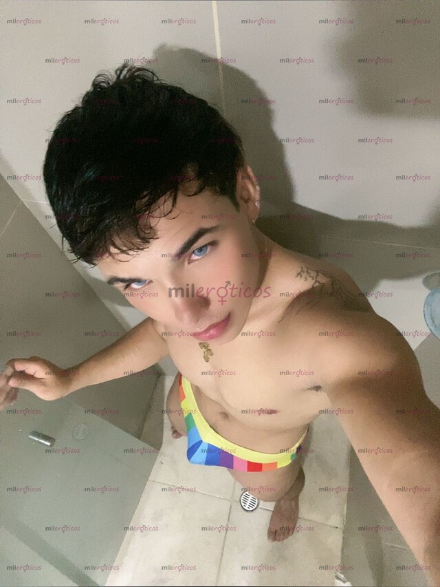 FOTOS DE POLLO CALIENTE DISPUESTO A COMPLACERTE. CULO GRANDE Y VERGA