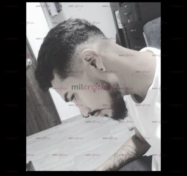 FOTOS DE SOY ANDRES, JOVEN DE 26 AÑOS ECUATORIANO HETEROSEXUAL