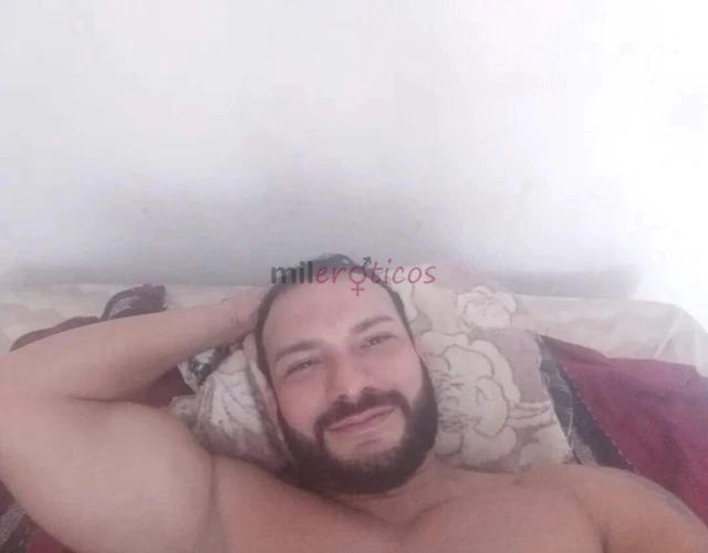 Apolo sou modelo ator cara bonito sarado e dotado beijo amasso saio com homens mulheres e casal sou bem carinho paciente educado so me chamar irei ate...