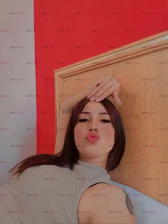 FOTOS DE UNA FLACA HERMOSA DISPONIBLE LAS 24 7 PARA COMPLACER TODOS TUS DESEOS.