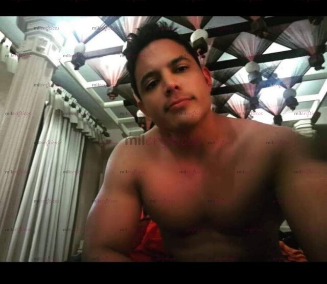 FOTOS DE IMPONENTE MACHO VENEZOLANO, LLAMAME 3331193413