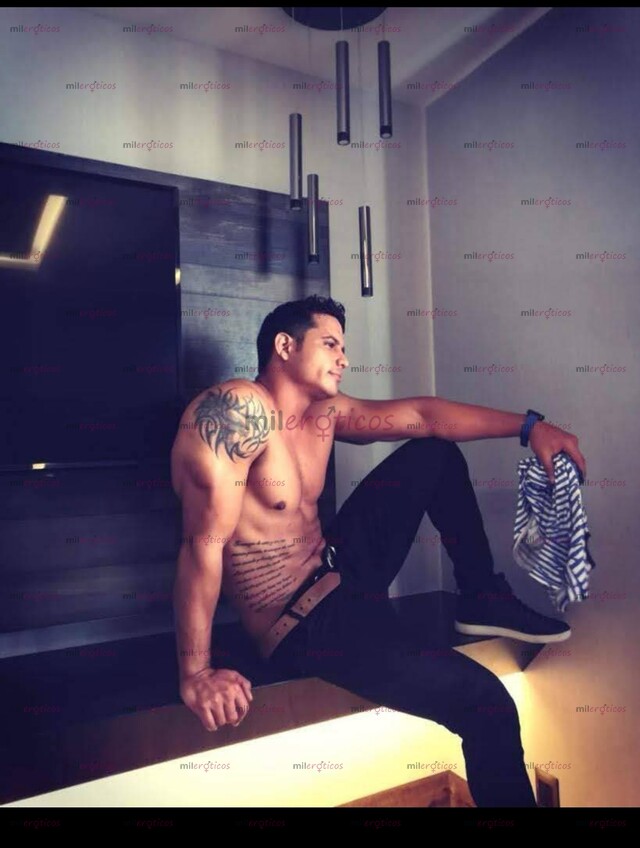 FOTOS DE IMPONENTE MACHO VENEZOLANO, LLAMAME 3331193413